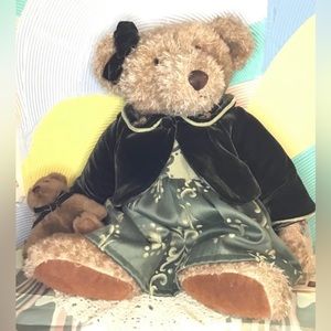 Russ Vintage Edition Lady Lynette Plush Bear Stuffed Animal Limited 44770 Gift